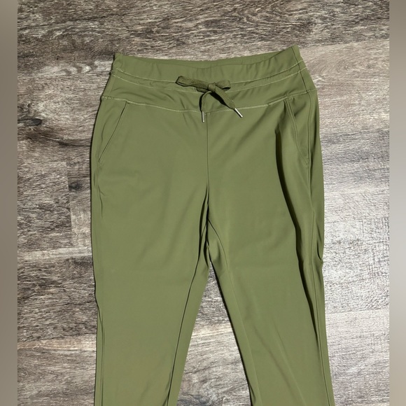Halara Green Joggers -Like New! - Picture 5 of 11
